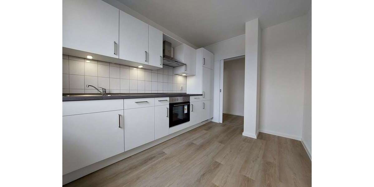 Wohnung zum Mieten in Schwerin 760 € 80 m² 3 zimmer