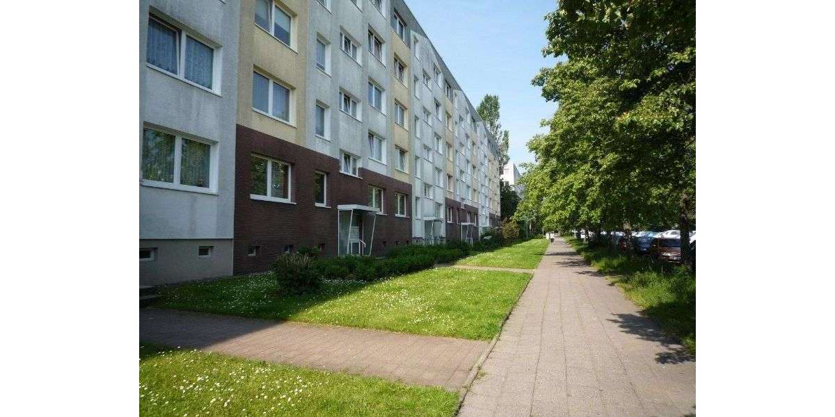 Etagenwohnung Schwerin Lankow - 2 Zimmer, 54 m&sup2;, 376&euro; | Angebot:26889366
