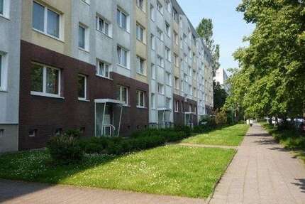 Wohnung Schwerin Lankow - 2 Zimmer, 54 m&sup2;, 376&euro; | Angebot:26889366