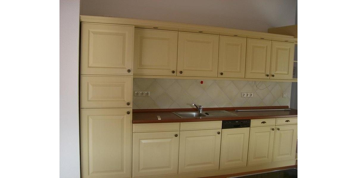 Dachgeschoßwohnung Schwerin Altstadt - 4 Zimmer, 120 m&sup2;, 1.100&euro; | Angebot:25783037