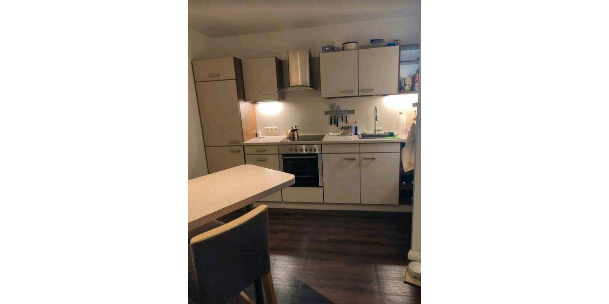 Dachgeschoßwohnung Schwerin - 2 Zimmer, 66 m&sup2;, 595&euro; | Angebot:26335866