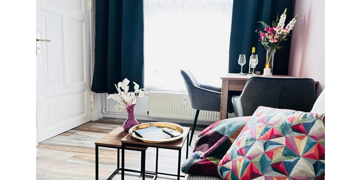 Erdgeschoßwohnung Schwerin Altstadt - 2 Zimmer, 20 m&sup2;, 1.000&euro; | Angebot:25321668