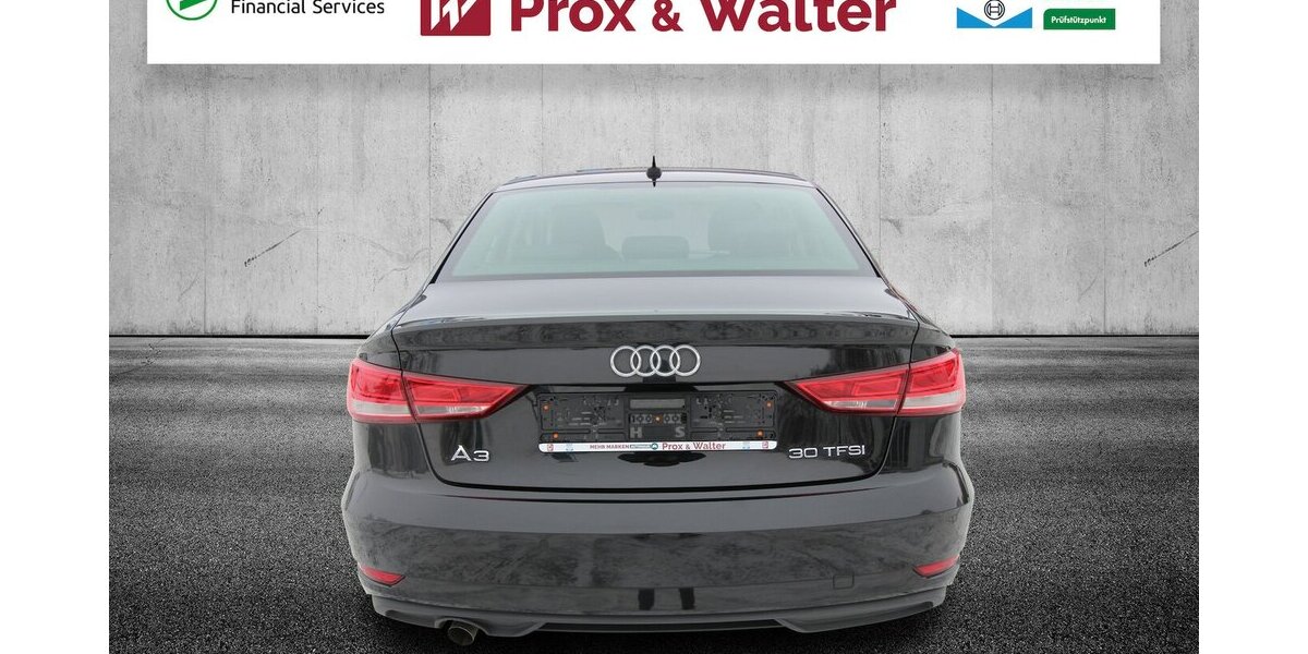 Audi A3 30 TFSI NAVI+TEMPOMAT+WINTER-PAKET+Bi-XENON 92.850 km 14.900 &euro; Hagenow 19230