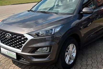 Hyundai TUCSON 81.700 km 17.450 € Hagenow 19230