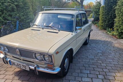 Lada Andere 23.000 km 7.990 &euro; Schwerin 19057