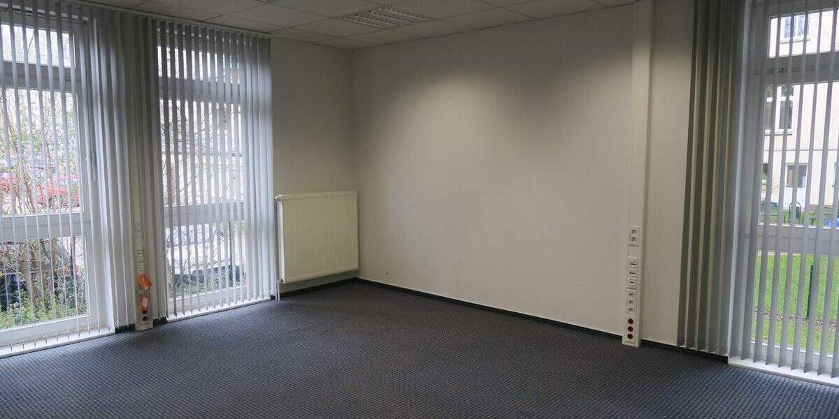 Gewerbeobjekt Schwerin Altstadt - 5 Zimmer, 142 m&sup2;, 1.150&euro; | Angebot:25698170