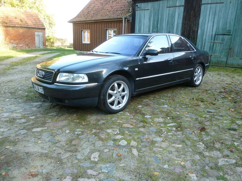 Audi A8 432.000 km 7.000 € Lützow 19209