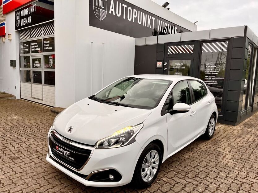 Peugeot 208 23.300 km 11.780 € Wismar 23966
