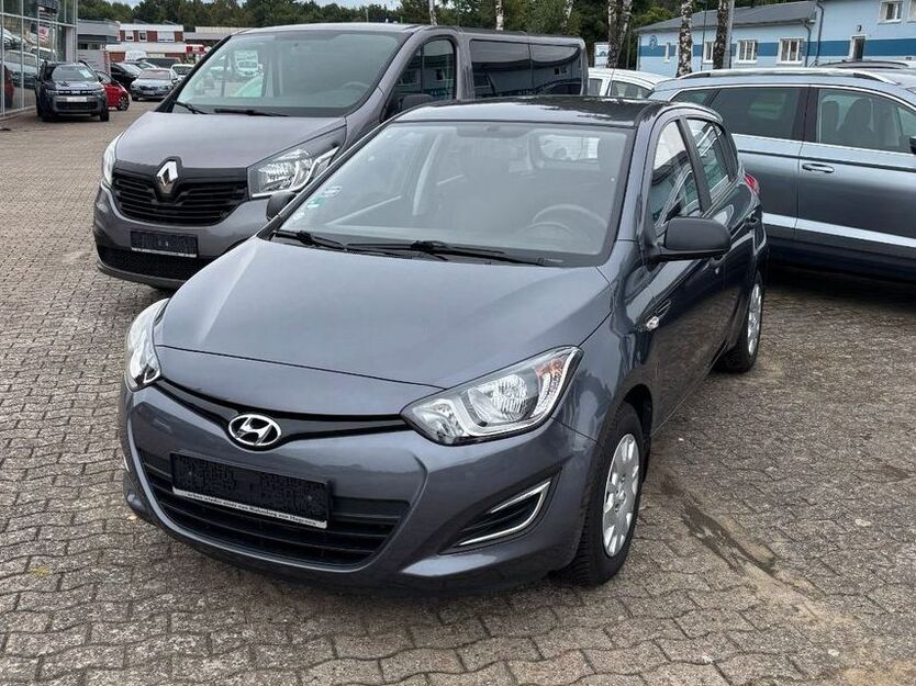 Hyundai i20 61.971 km 6.950 € Hagenow 19230