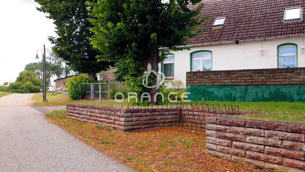 Mehrfamilienhaus, Wohnhaus Demen - 6 Zimmer, 95 m&sup2;, 97.000&euro; | Angebot:24423517