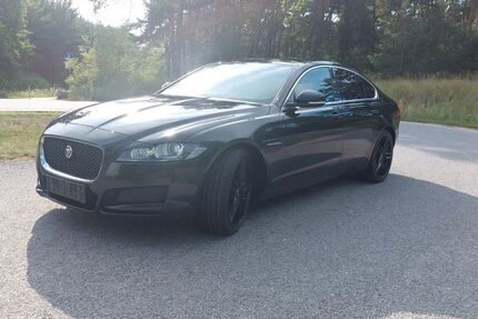 Jaguar XF 111.308 km 17.250 € Kummer 19288