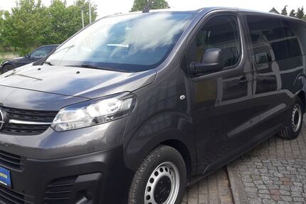 Opel Vivaro 26.200 km 31.990 € Rehna 19217