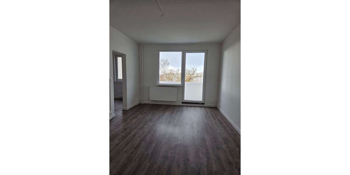 Etagenwohnung Schwerin Gartenstadt - 3 Zimmer, 58 m&sup2;, 403&euro; | Angebot:25982515