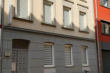 Haus Schwerin - 8 Zimmer, 231 m&sup2;, 400.000&euro; | Angebot:25219780