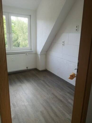 Etagenwohnung Lübstorf - 3 Zimmer, 45 m&sup2;, 250&euro; | Angebot:24683568