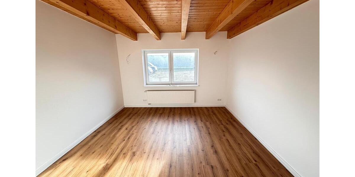 Erdgeschoßwohnung Wittenförden - 4 Zimmer, 136 m&sup2;, 1.200&euro; | Angebot:26258806
