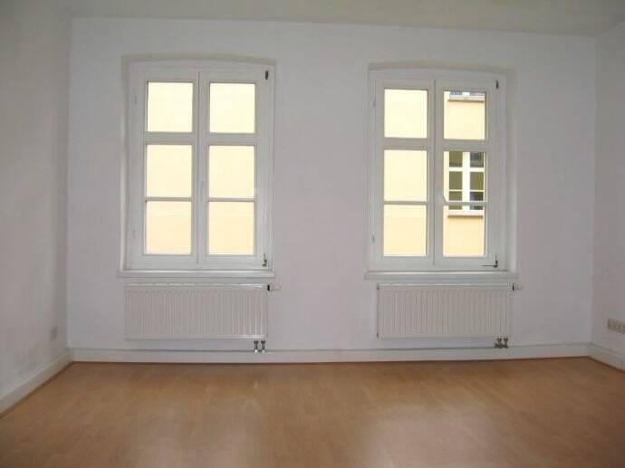 Etagenwohnung Schwerin Feldstadt - 3 Zimmer, 67 m&sup2;, 670&euro; | Angebot:26499224