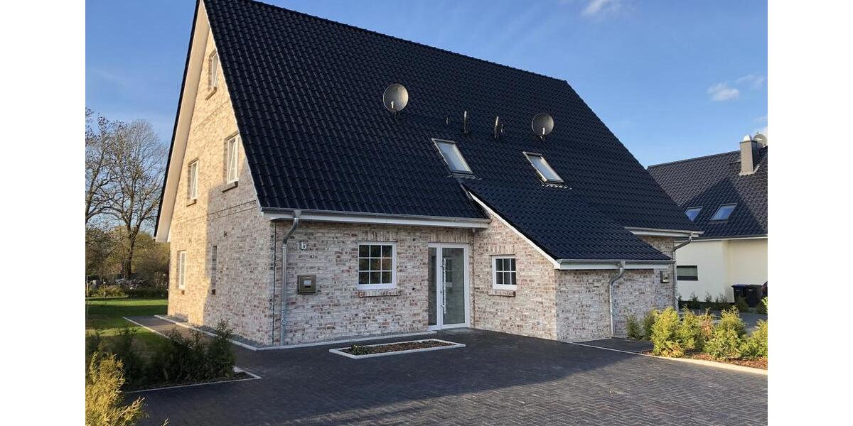 Etagenwohnung Schwerin Gartenstadt - 3 Zimmer, 78 m&sup2;, 825&euro; | Angebot:26057842