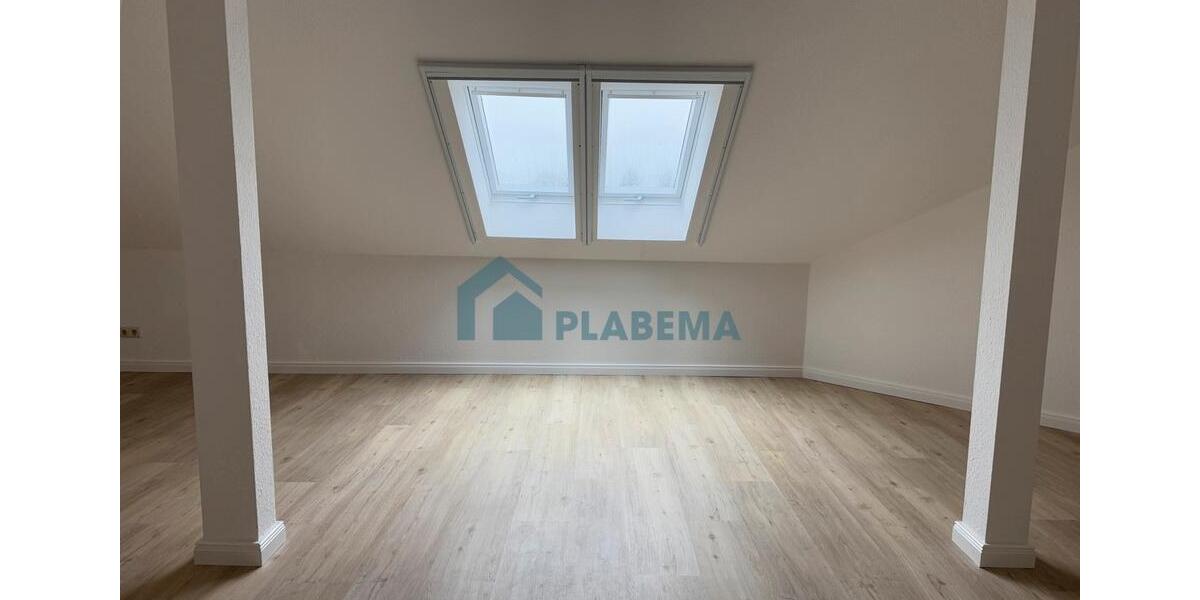 4-Zimmer-Wohnung mit Einbauküche & Dachterrasse modernisiert in Friedrichsthal 4 zimmer