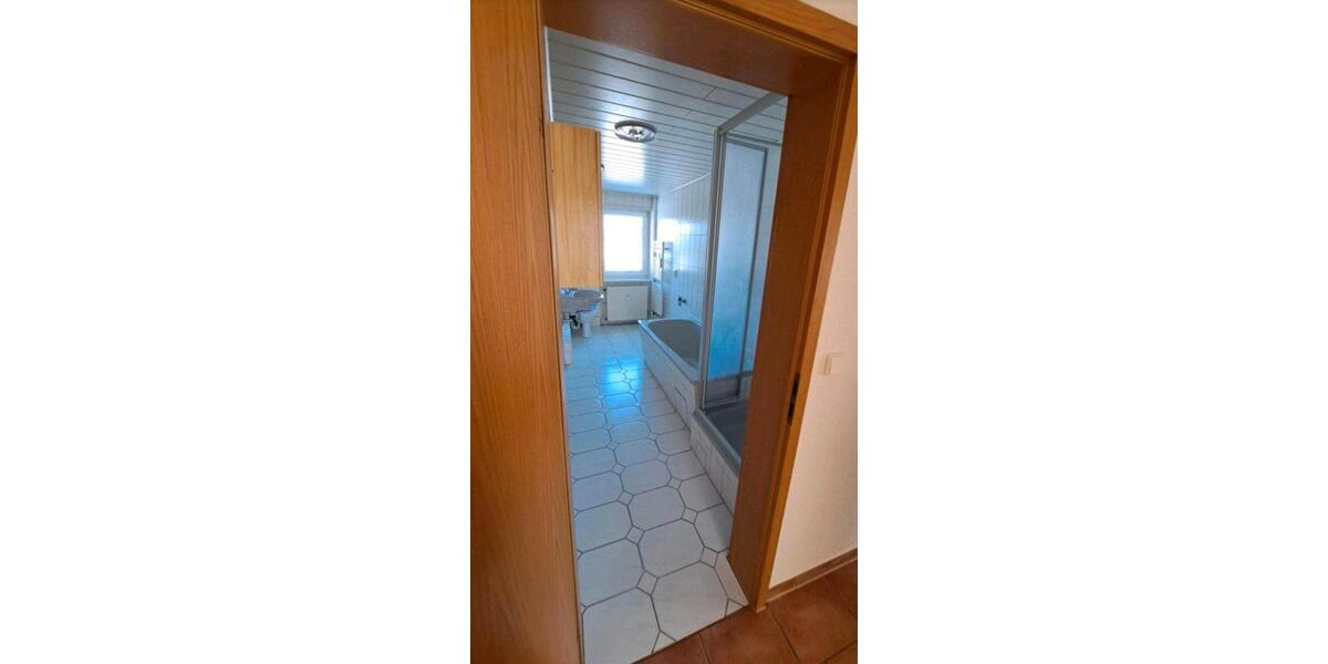 Dachgeschoßwohnung Lützow - 4 Zimmer, 78 m&sup2;, 850&euro; | Angebot:25793643