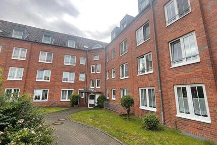 Wohnung Schwerin Gartenstadt - 2 Zimmer, 70 m&sup2;, 660&euro; | Angebot:26381988