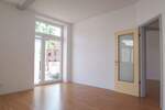 Mitten in der Stadt, fern vom Trubel: 2-Zimmer-Hofwohnung mit Balkon 2 zimmer