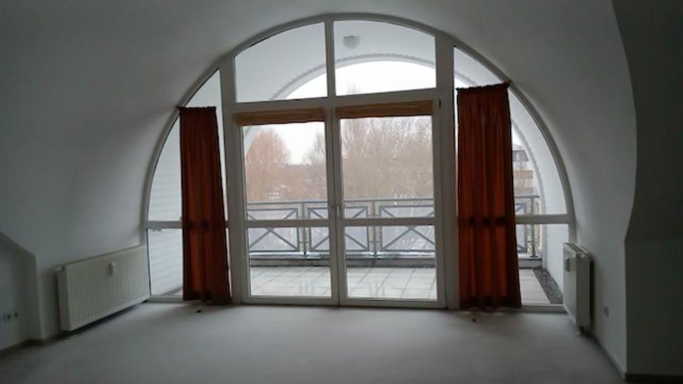 Moderne großzügige 2-Raum-Wohnung mit Seeblick, Balkon und EBK 2 zimmer