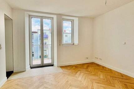 Wohnung Schwerin Paulsstadt - 3 Zimmer, 72 m&sup2;, 950&euro; | Angebot:25735301