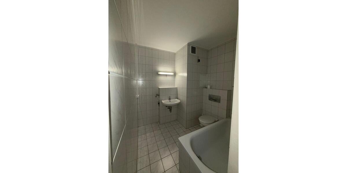 Etagenwohnung Schwerin Friedrichsthal - 2 Zimmer, 44 m&sup2;, 484&euro; | Angebot:25974686