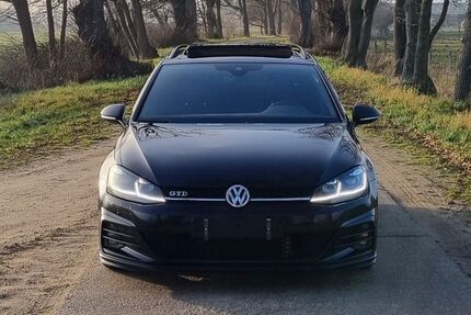 VW Golf 141.874 km 17.100 &euro; Wittenburg 19243