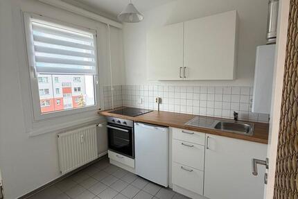 Wohnung Schwerin Friedrichsthal - 2 Zimmer, 44 m&sup2;, 484&euro; | Angebot:25974686