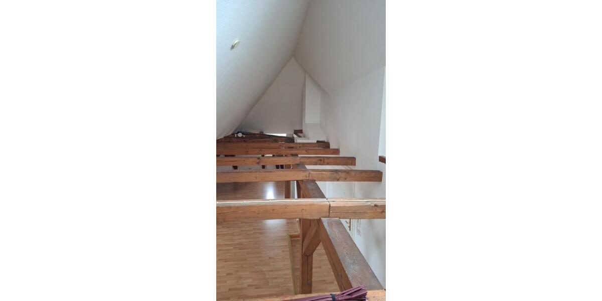 Dachgeschoßwohnung Schwerin Altstadt - 3 Zimmer, 80 m&sup2;, 700&euro; | Angebot:24773492