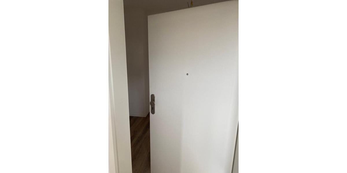 Etagenwohnung Schwerin - 1 Zimmer, 51 m&sup2;, 539&euro; | Angebot:23721747