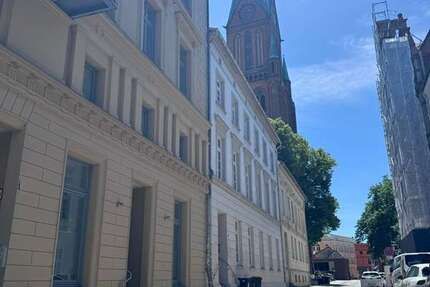 Büro in Schwerin 528 € 48.68 m²