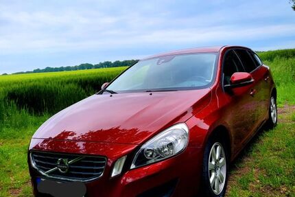 Volvo V60 180.000 km 5.200 &euro; Wittendörp OT Waschow 19243
