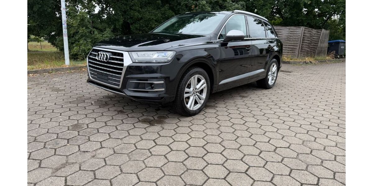 Audi Q7 249.845 km 16.700 &euro; Wöbbelin 19288
