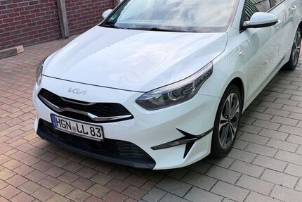 Kia ceed Sportswagon 93.000 km 12.700 &euro; Wittenburg 19243