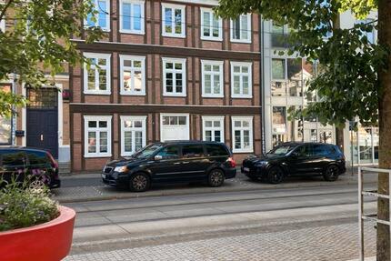 Wohnung Schwerin Altstadt - 1.5 Zimmer, 30 m&sup2;, 400&euro; | Angebot:26316737