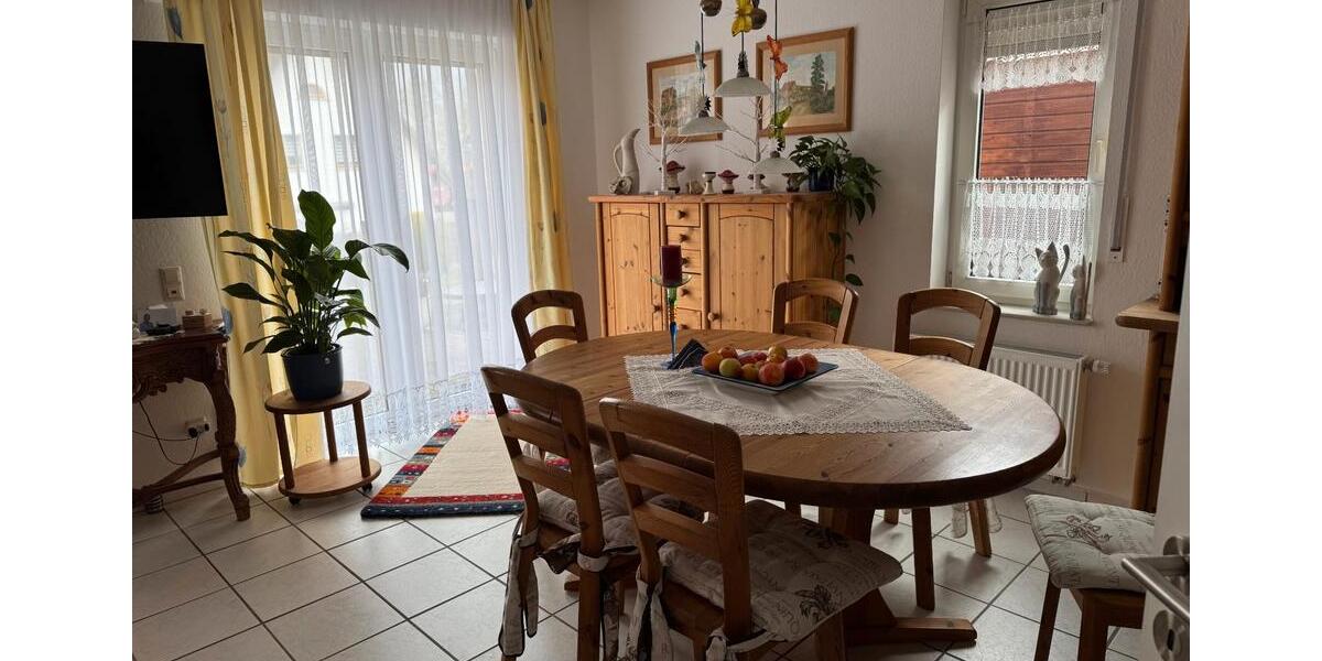 Doppelhaushälfte Sternberg - 4 Zimmer, 107 m&sup2;, 949&euro; | Angebot:26549965