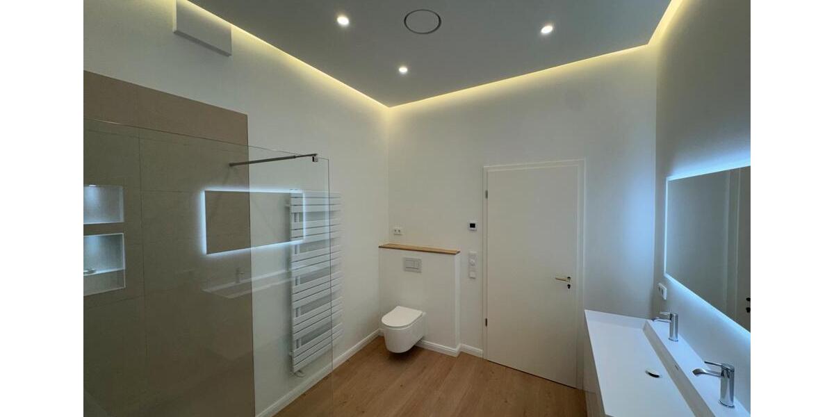 Exklusive Wohnung - Erstbezug nach hochwertiger Sanierung 4.5 zimmer