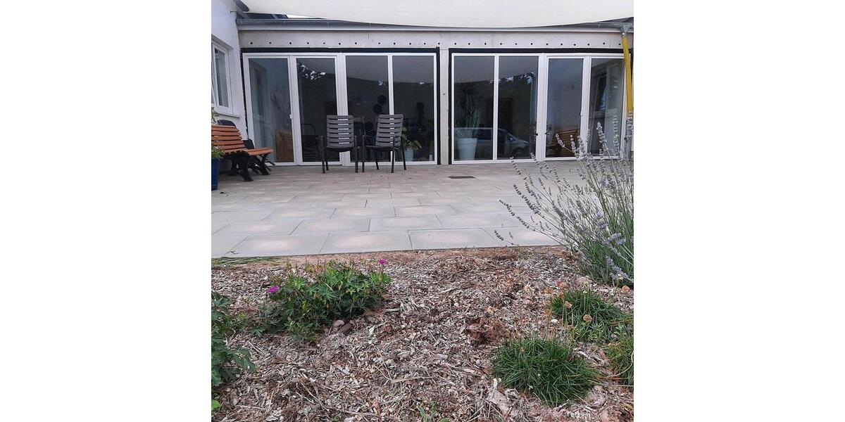 Erdgeschoßwohnung Crivitz - 2 Zimmer, 60 m&sup2;, 411&euro; | Angebot:26545902
