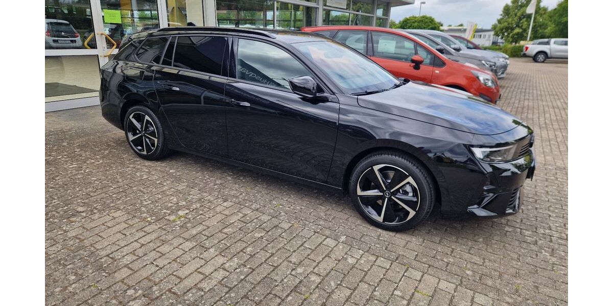 Opel Astra 19.986 km 27.790 &euro; Schwerin 19055