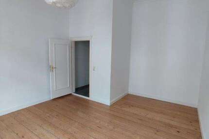 Wohnung Schwerin Altstadt - 1 Zimmer, 40 m&sup2;, 445&euro; | Angebot:26102953