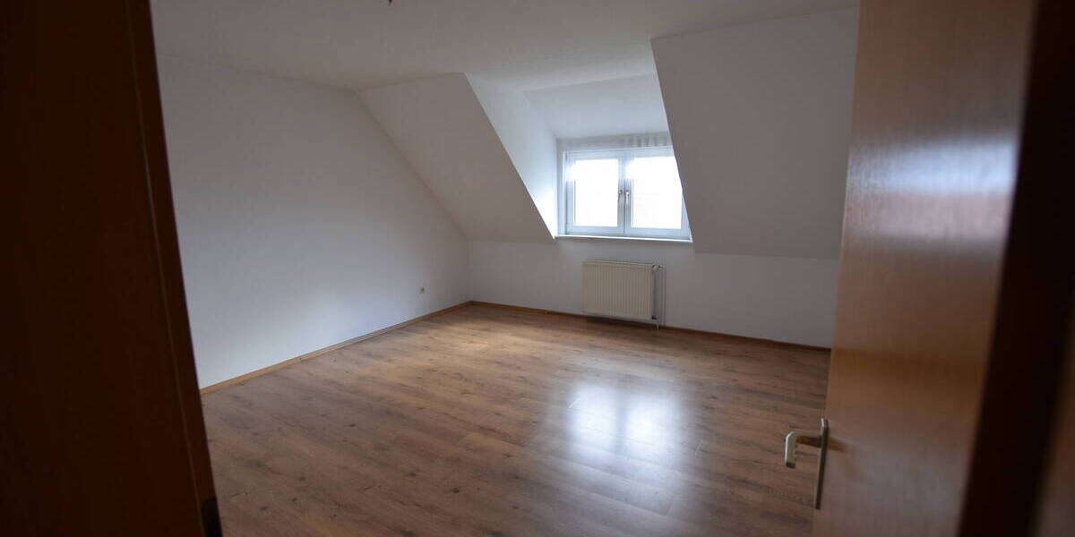 Etagenwohnung Klein Rogahn Groß Rogahn - 3 Zimmer, 94 m&sup2;, 585&euro; | Angebot:26751670