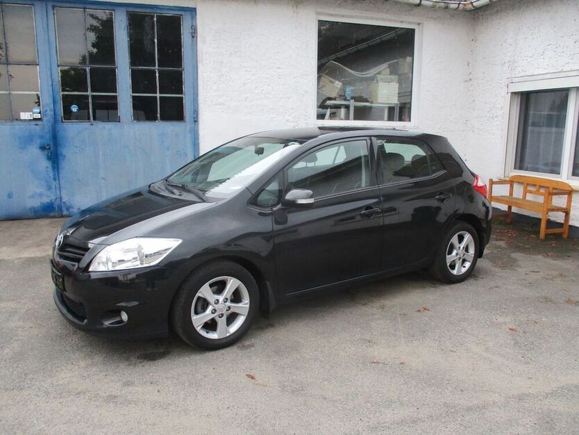 Auris