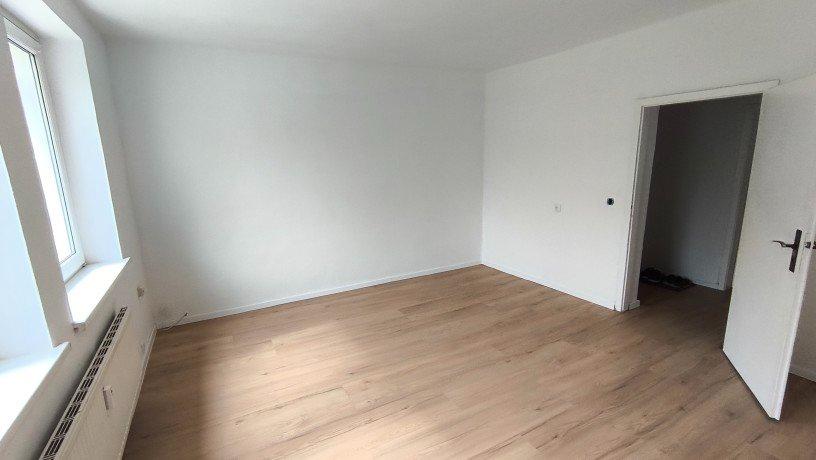 Erdgeschoßwohnung Crivitz - 3 Zimmer, 65 m&sup2;, 535&euro; | Angebot:26589380