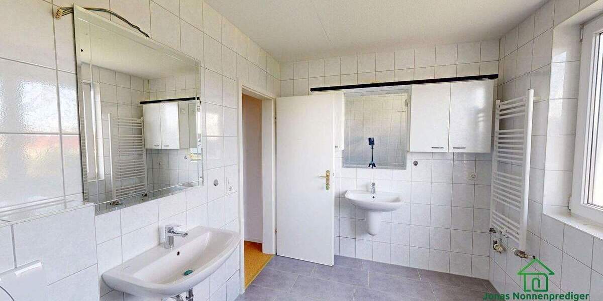 Einfamilienhaus Pampow - 5 Zimmer, 120 m&sup2;, 385.000&euro; | Angebot:25716251