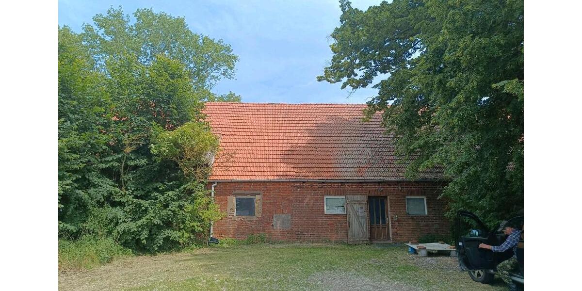 Bauernhaus, Landhaus Domsühl - 4 Zimmer, 100 m&sup2;, 58.000&euro; | Angebot:25422415