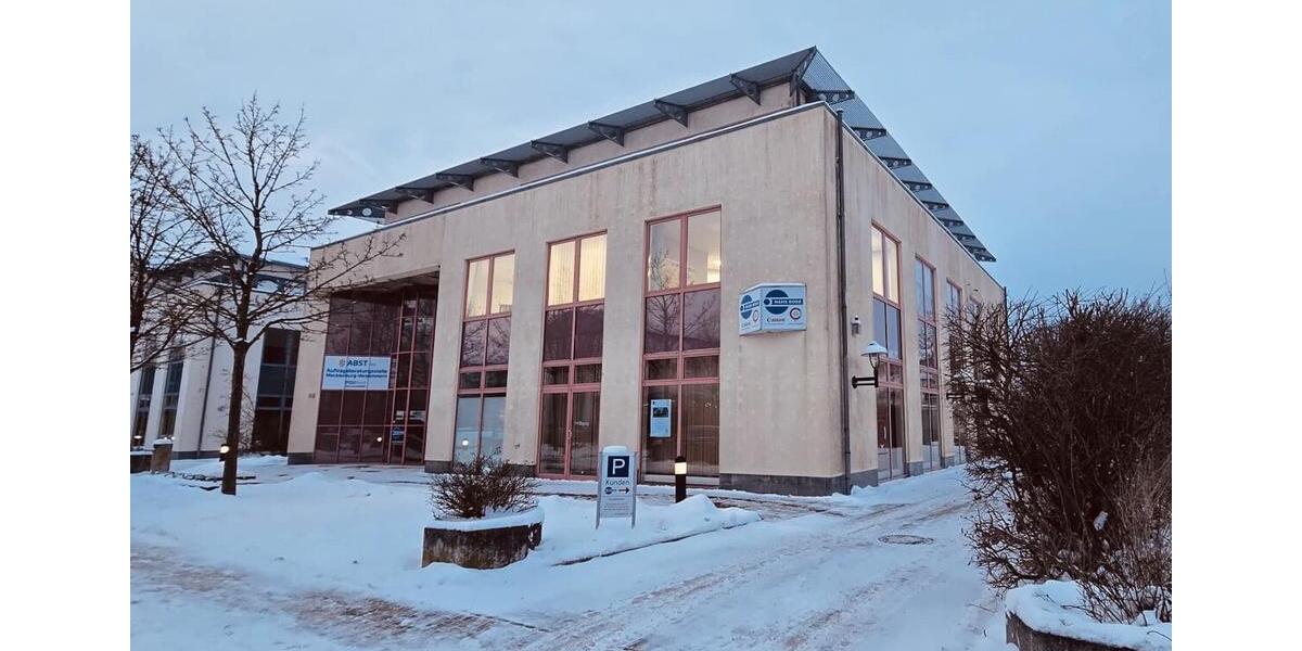 Gewerbeobjekt Schwerin Gartenstadt - 1.484&euro; | Angebot:24515476