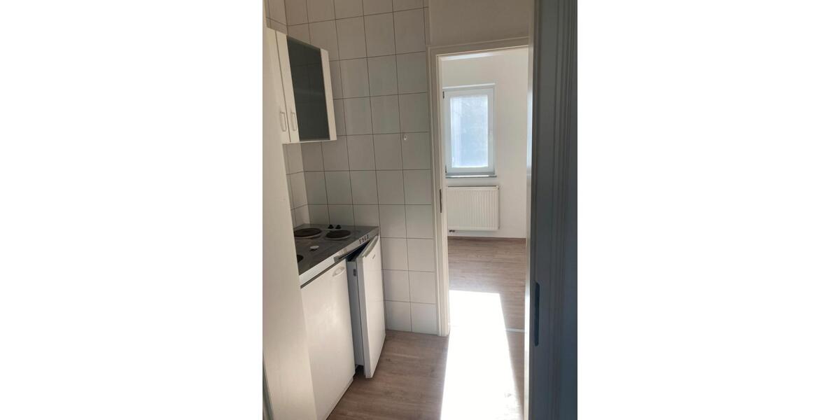 Erdgeschoßwohnung Schwerin Altstadt - 1.5 Zimmer, 30 m&sup2;, 400&euro; | Angebot:26316737